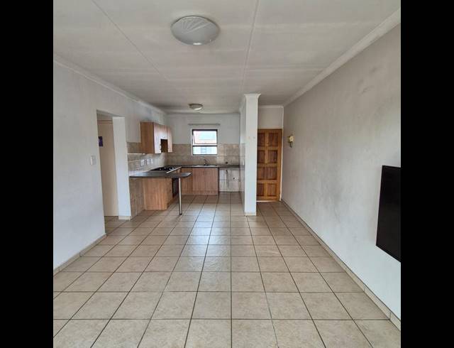 2 BEDROOM PROPERTY TO RENT IN PARKRAND